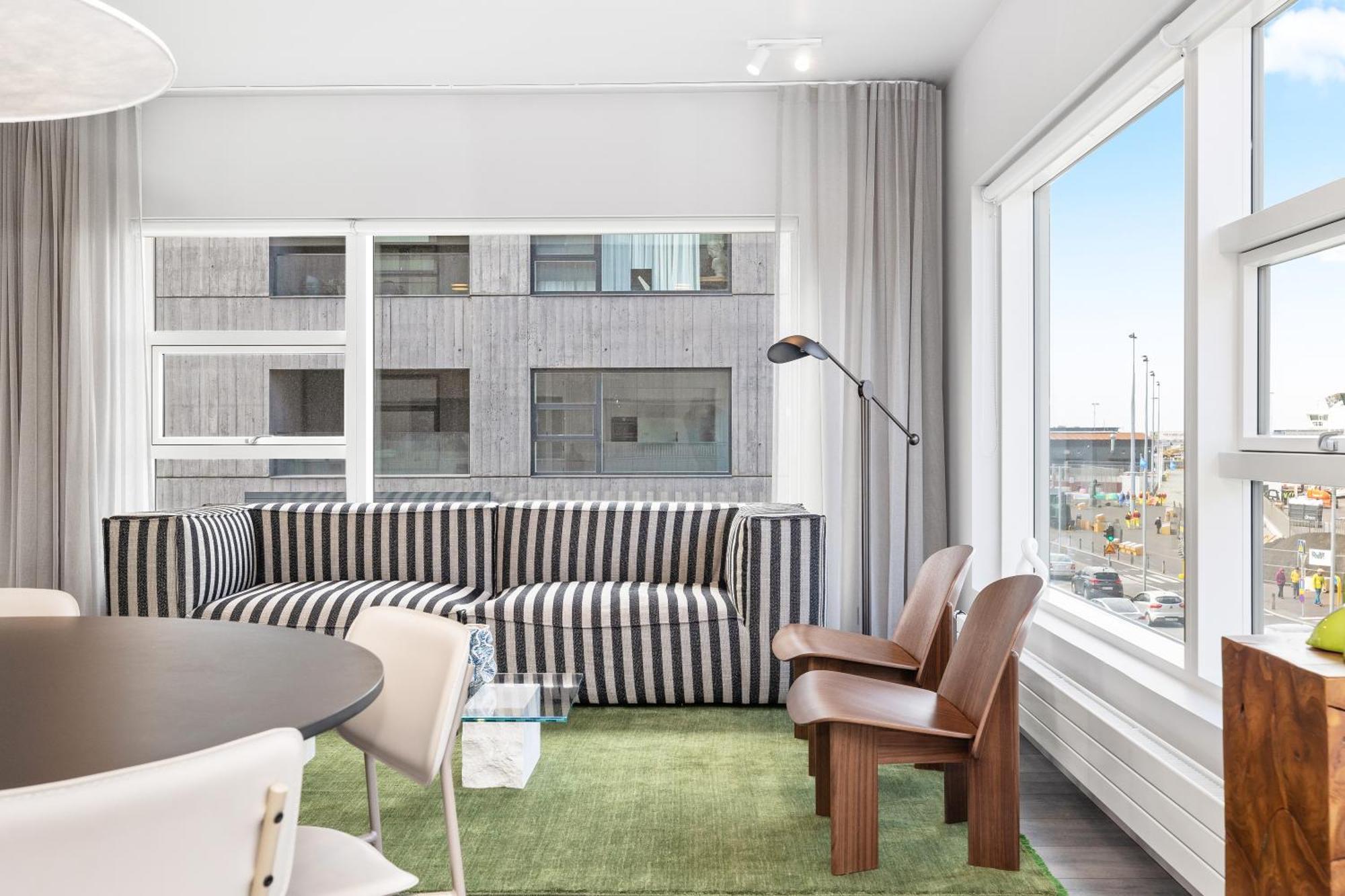 Harbour View 2Br & 2Ba City Center With Free Parking Рейкявик Екстериор снимка